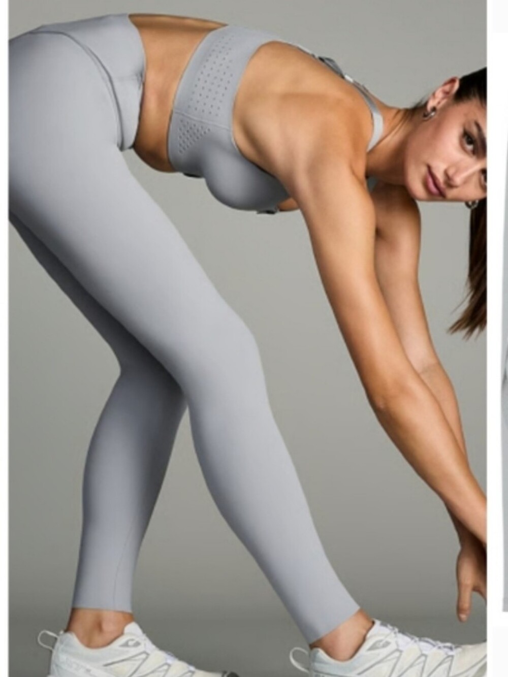 NWT Victoria’s Secret Sport Shine Essential Leggings, Rare, Size M